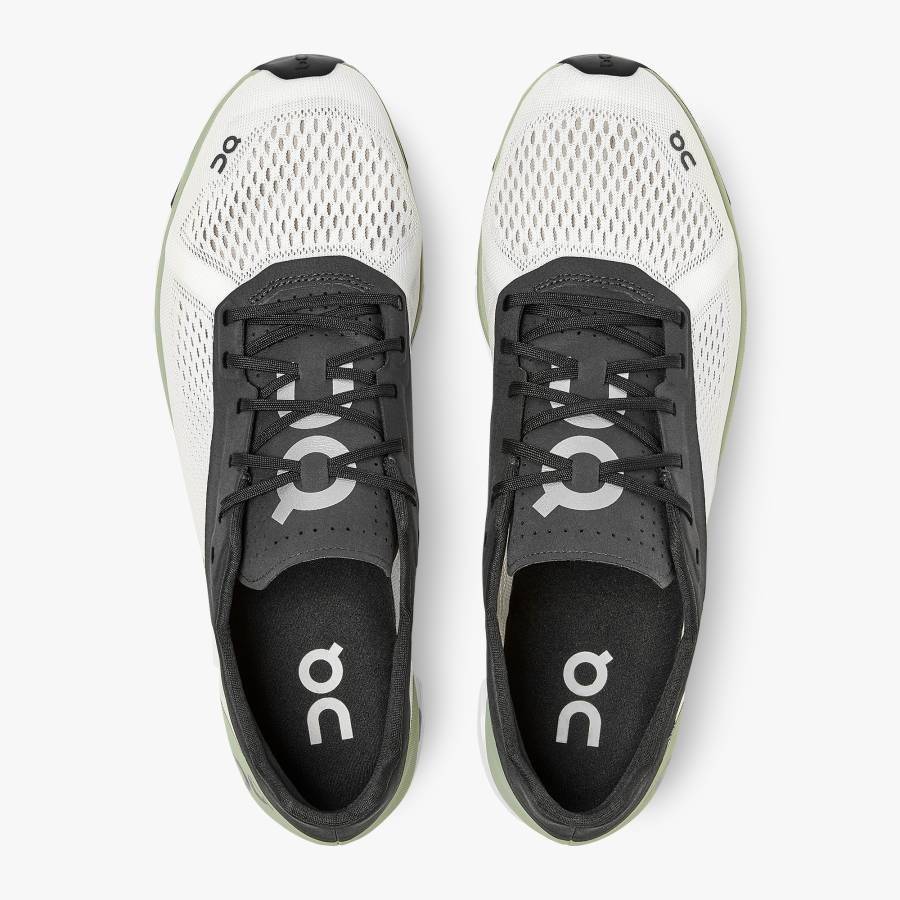 On Cloudboom White / Black | SN-ON28171