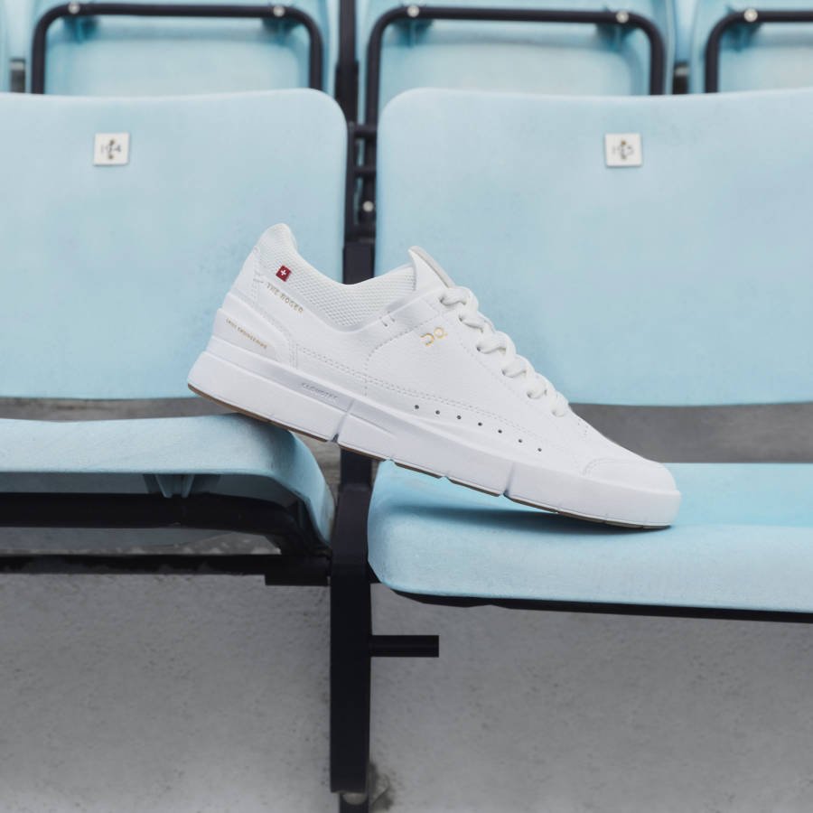 On THE ROGER Centre Court White | SN-ON28289