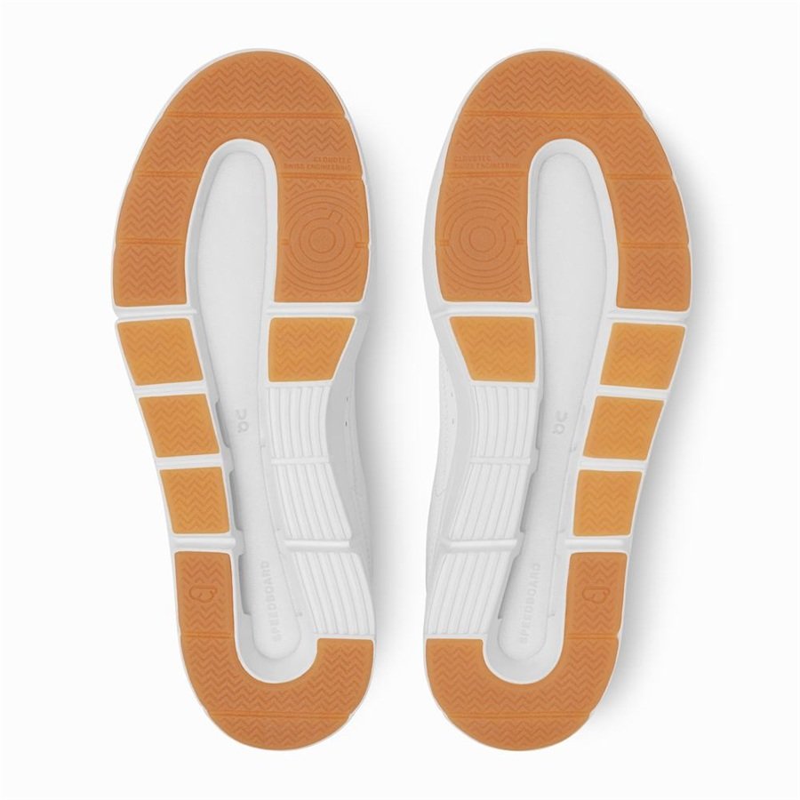 On THE ROGER Centre Court White | SN-ON28835