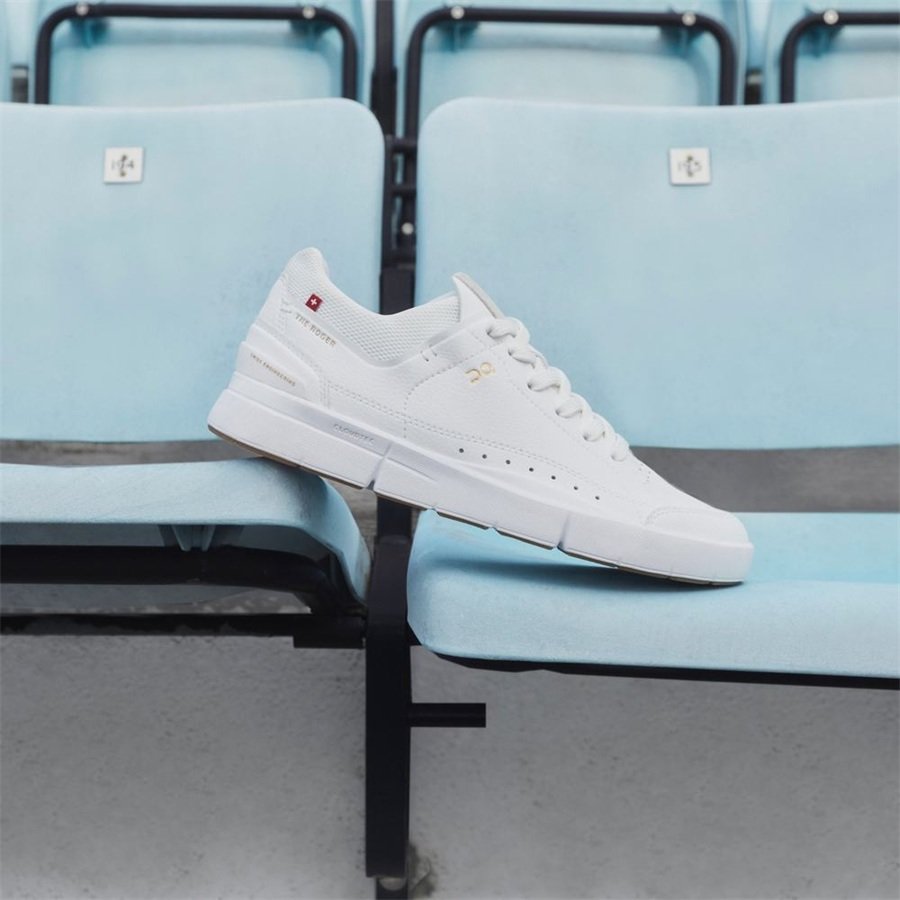 On THE ROGER Centre Court White | SN-ON28947