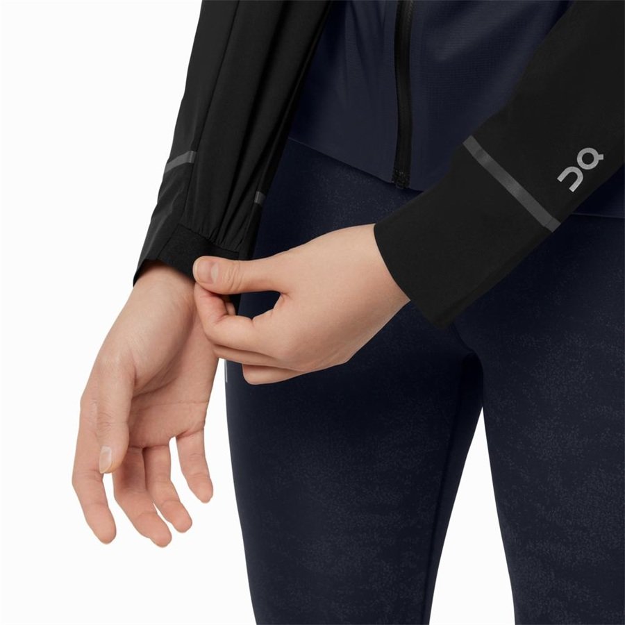 On Weather Black / Navy | SN-ON29079